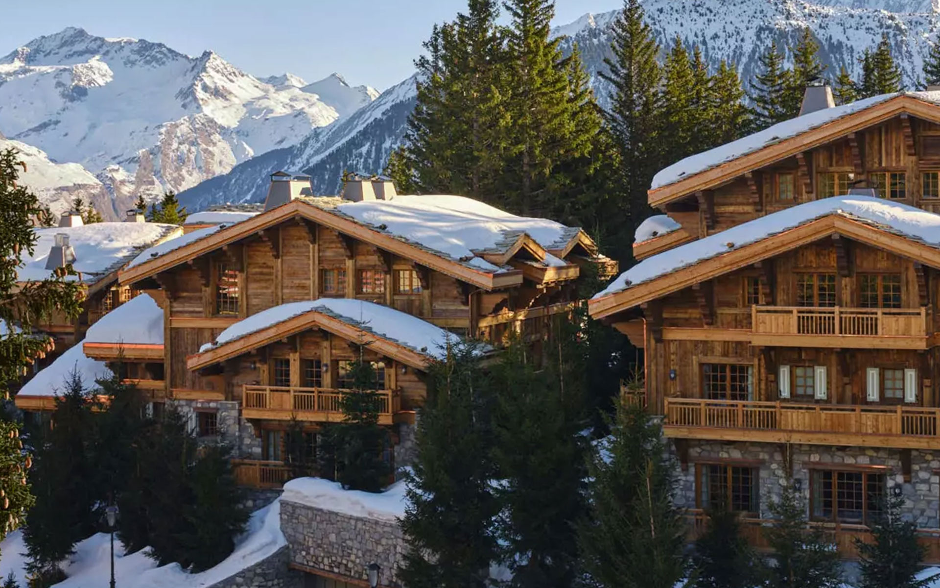 media.topic.imagealternatetextformat