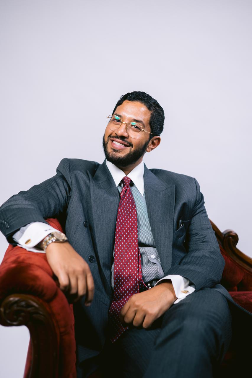 media.category.imagealternatetextformat